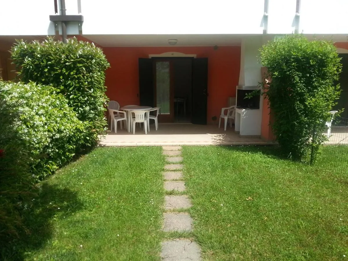 Apartment Lovely Flat With Swimming Pool And Ac Bibione