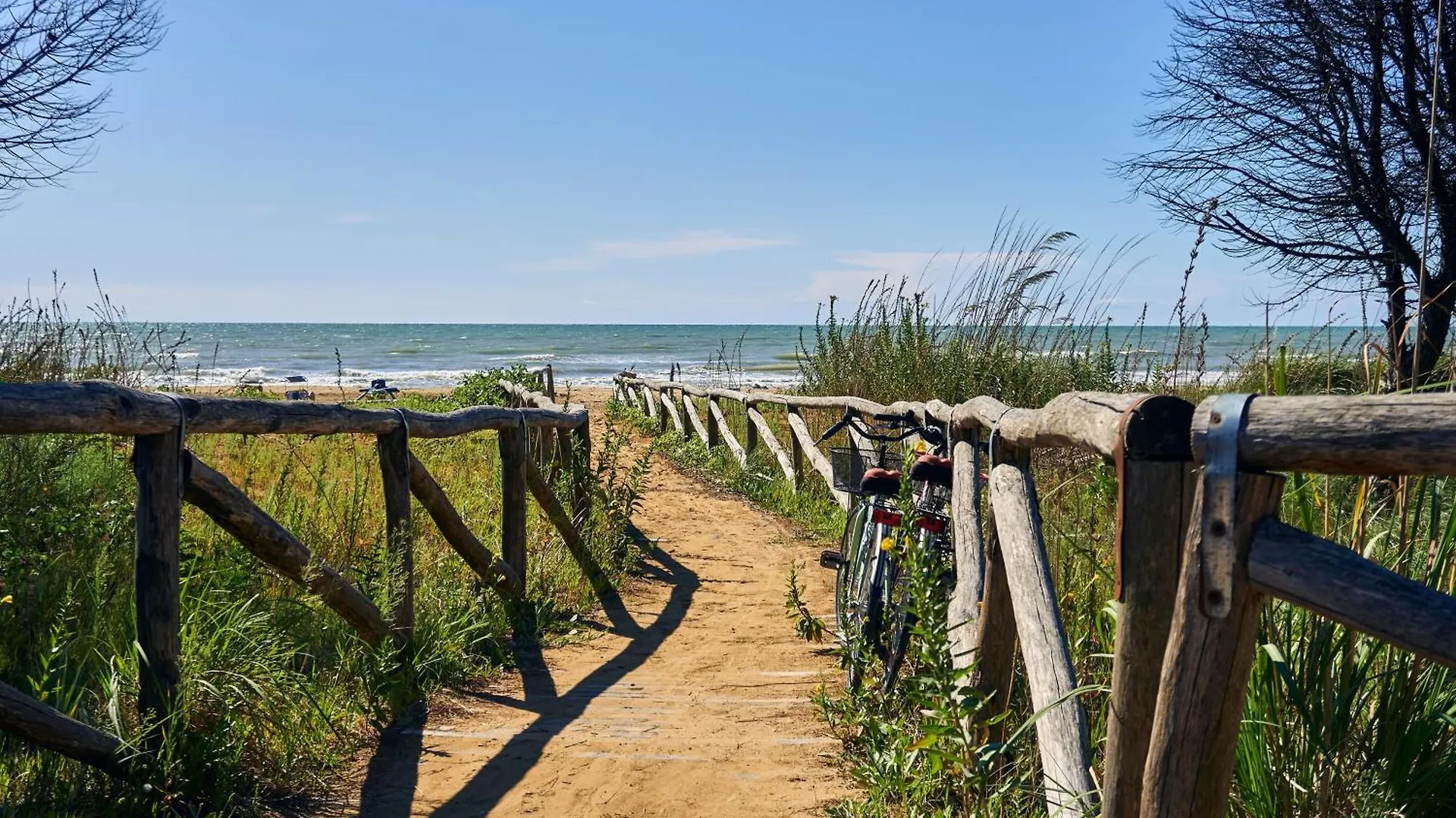 Lovely Flat With Swimming Pool And Ac Bibione Apartment